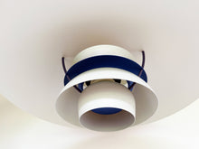 Load image into Gallery viewer, Poul Henningsen. PH 5 Pendant White. Manufactured At Louis Poulsen. Ø. 50 cm.