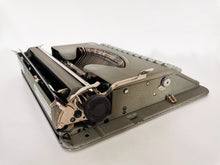 Load image into Gallery viewer, Typewriter Gossen Tippa