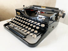 Load image into Gallery viewer, Typewriter Glossy Black Royal Model P - Looks And Works Very Well - Perfect Gift For The Writer - AZERTY
