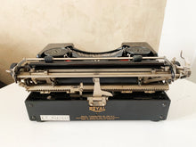 Load image into Gallery viewer, Typewriter Glossy Black Royal Model P - Looks And Works Very Well - Perfect Gift For The Writer - AZERTY