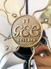 Charger l&#39;image dans la galerie, GEC - 1930s General Electric England Fan - 4 Brass Blade Table Fan
