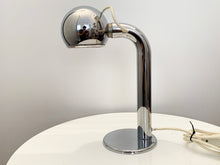 Charger l&#39;image dans la galerie, T414 Table Lamp with Magnet from Luci Italia - A Timeless Mid-Century Lighting Gem
