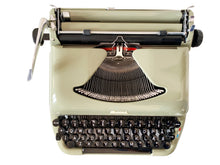 Charger l&#39;image dans la galerie, Typewriter Bisei / Erika 10 - 1950&#39;s - Writes Like A Dream - Working Typewriter - Perfect Gift For The Writer

