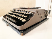 Load image into Gallery viewer, Typewriter Remington Portable 2 - Grey - Cleaned and Serviced - Perfect Gift For The Writer - AZERTY
