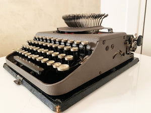 Typewriter Remington Portable 2 - Grey - Cleaned and Serviced - Perfect Gift For The Writer - AZERTY