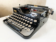 Load image into Gallery viewer, Typewriter Glossy Black Royal Model P - Looks And Works Very Well - Perfect Gift For The Writer - AZERTY
